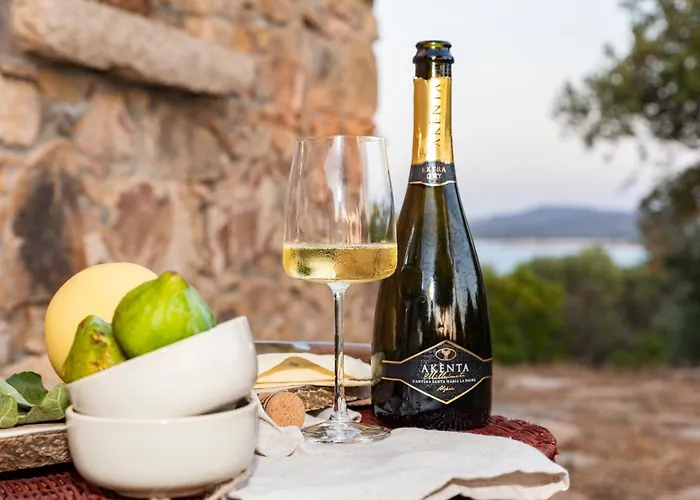 L'isola Che Non C'e Ng Collection منزل ريفي *