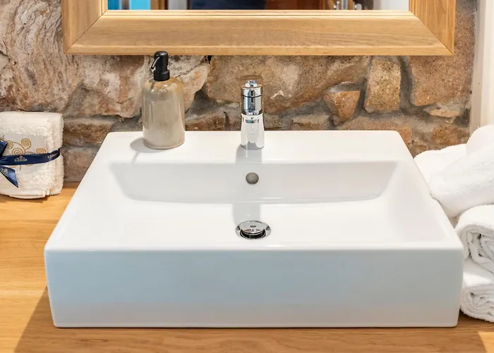 L'isola Che Non C'e Ng Collection أولبيا