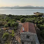 L'isola Che Non C'e Ng Collection Olbia